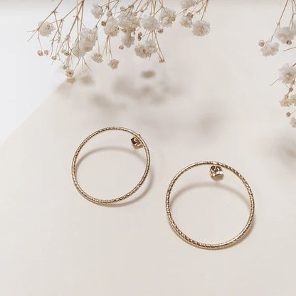 Boucles d'oreilles créoles fermées