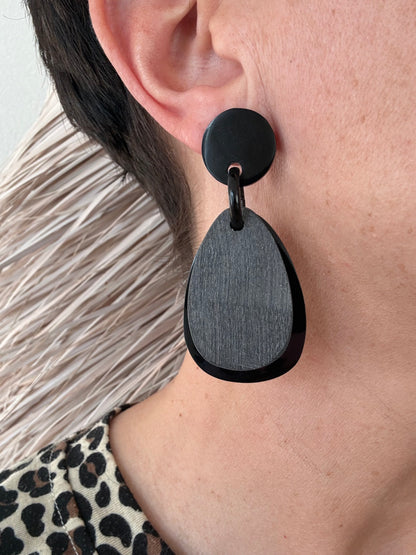 Boucles noires très légères