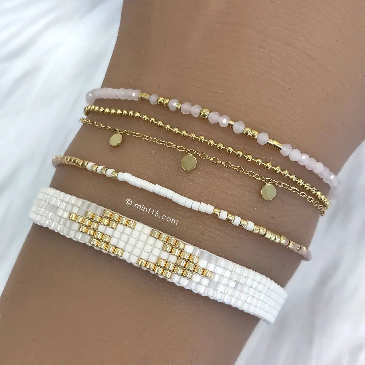 Bracelet tissé blanc et doré